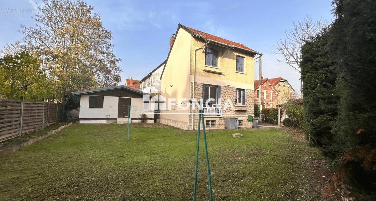 Maison à CONFLANS-SAINTE-HONORINE