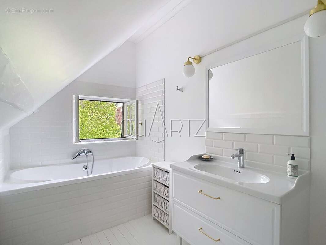 Maison à CHAUMONT-EN-VEXIN