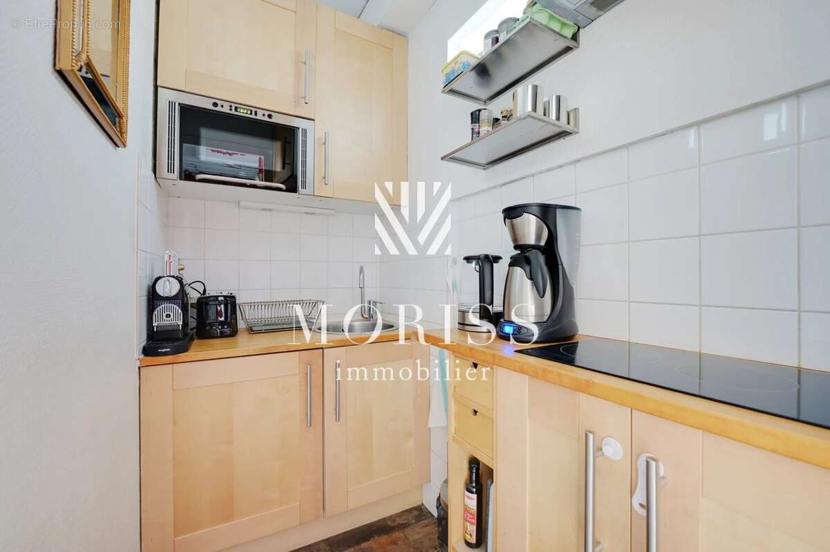 Appartement à PARIS-14E