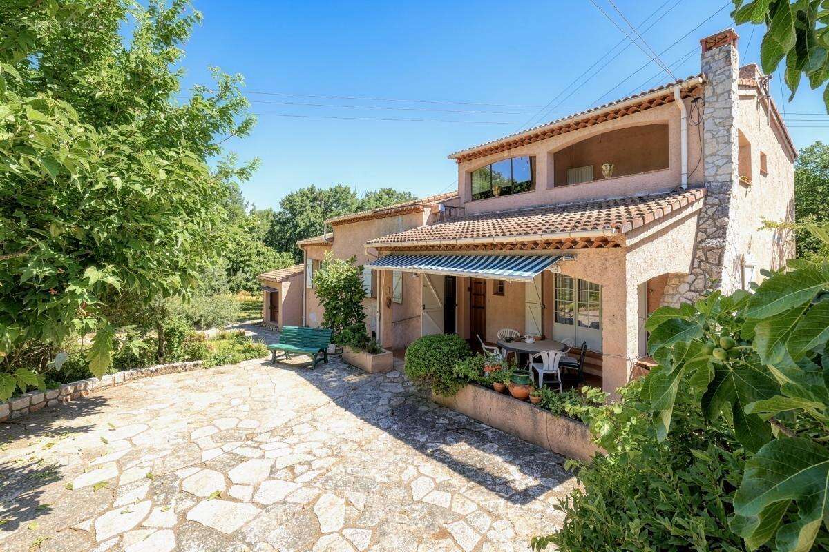 Maison à BOUC-BEL-AIR