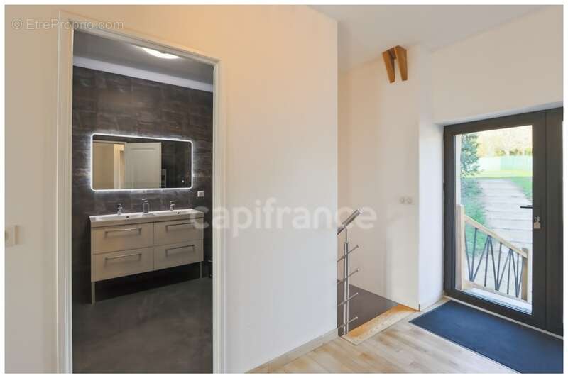Maison de bourg avec piscine et jacuzzi – Saint-Martial-de-Nabirat (24250) - photo 5
