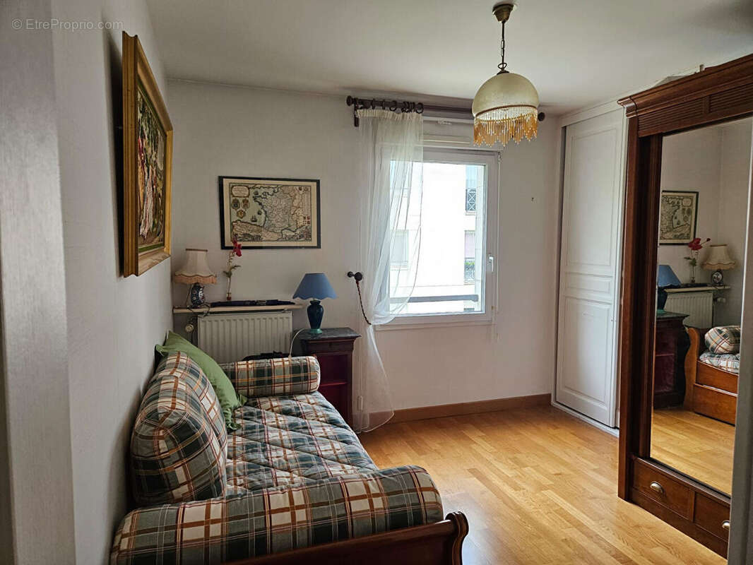 Appartement à vendre - Rouen Préfecture - 99,73 m² - 2 chambres - Box fermé - Balcon -  Cave - Calme - photo 11