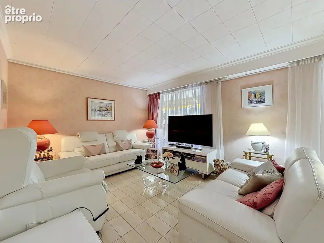 Vente NUE PROPRIETE - Nice / Gorbella - 4 Pièces - Terrasses - Vue Verdure - photo 13