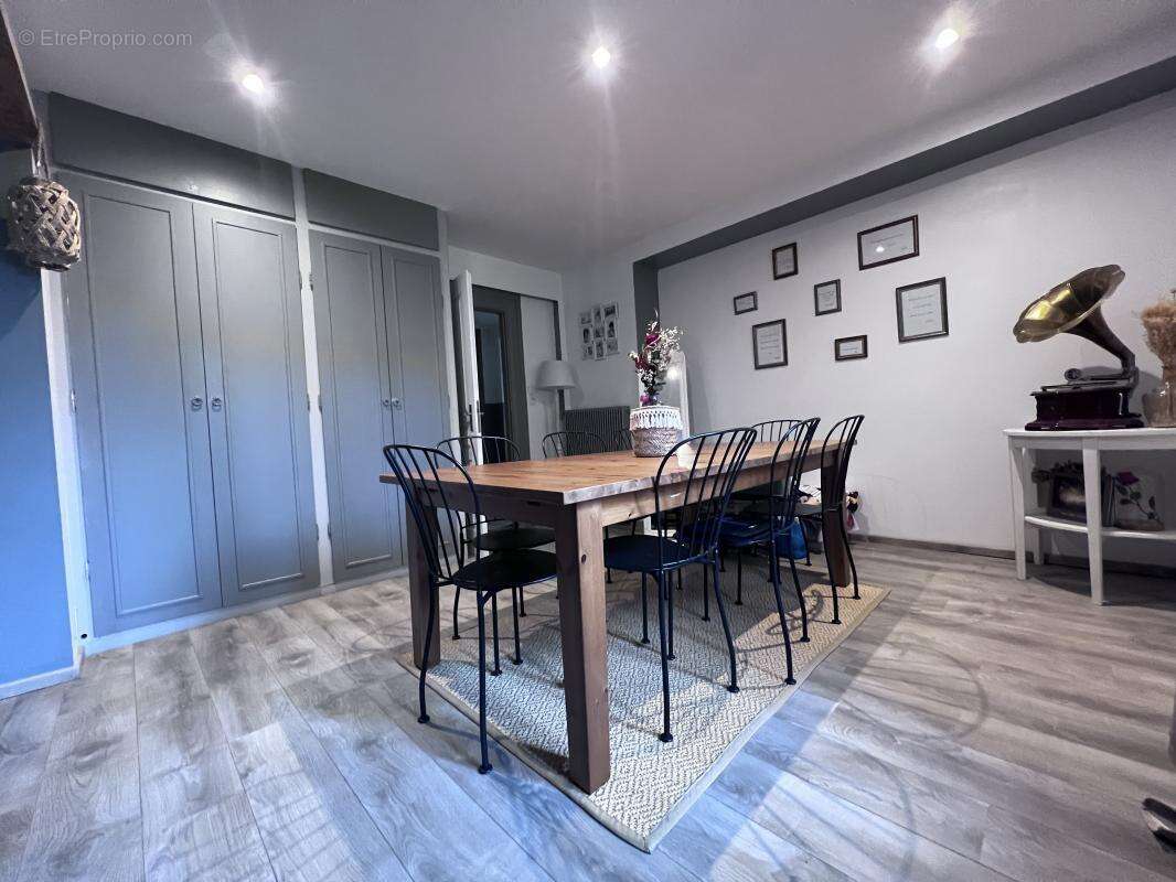 Appartement à VALDOIE