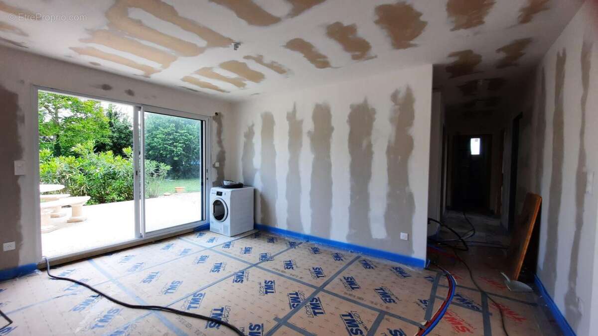 Maison à SAINT-CIERS-DU-TAILLON