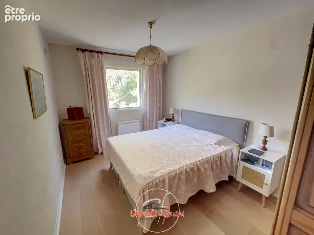 Gilette   Villa 5 pièces avec vaste terrain et vue dégagée - photo 8
