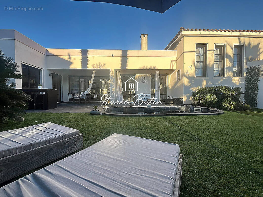 Maison à AGDE