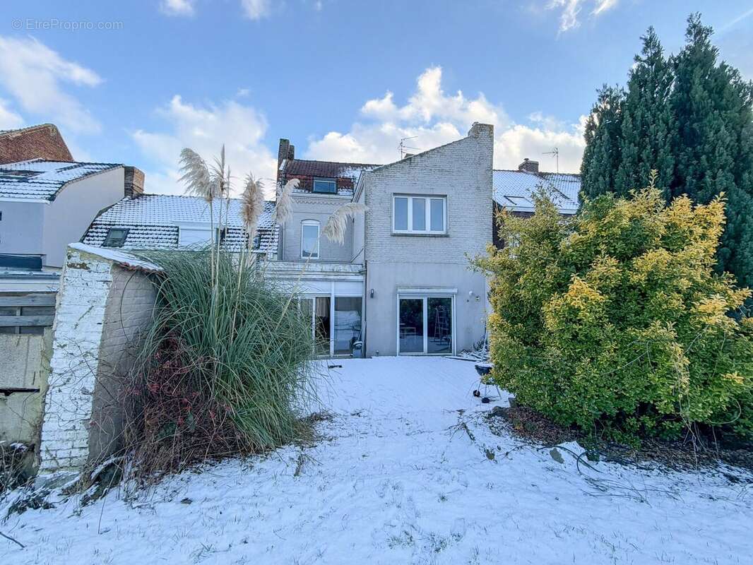 Maison à LYS-LEZ-LANNOY