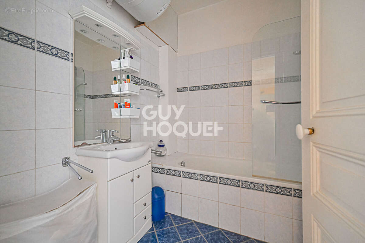 Appartement à PARIS-12E