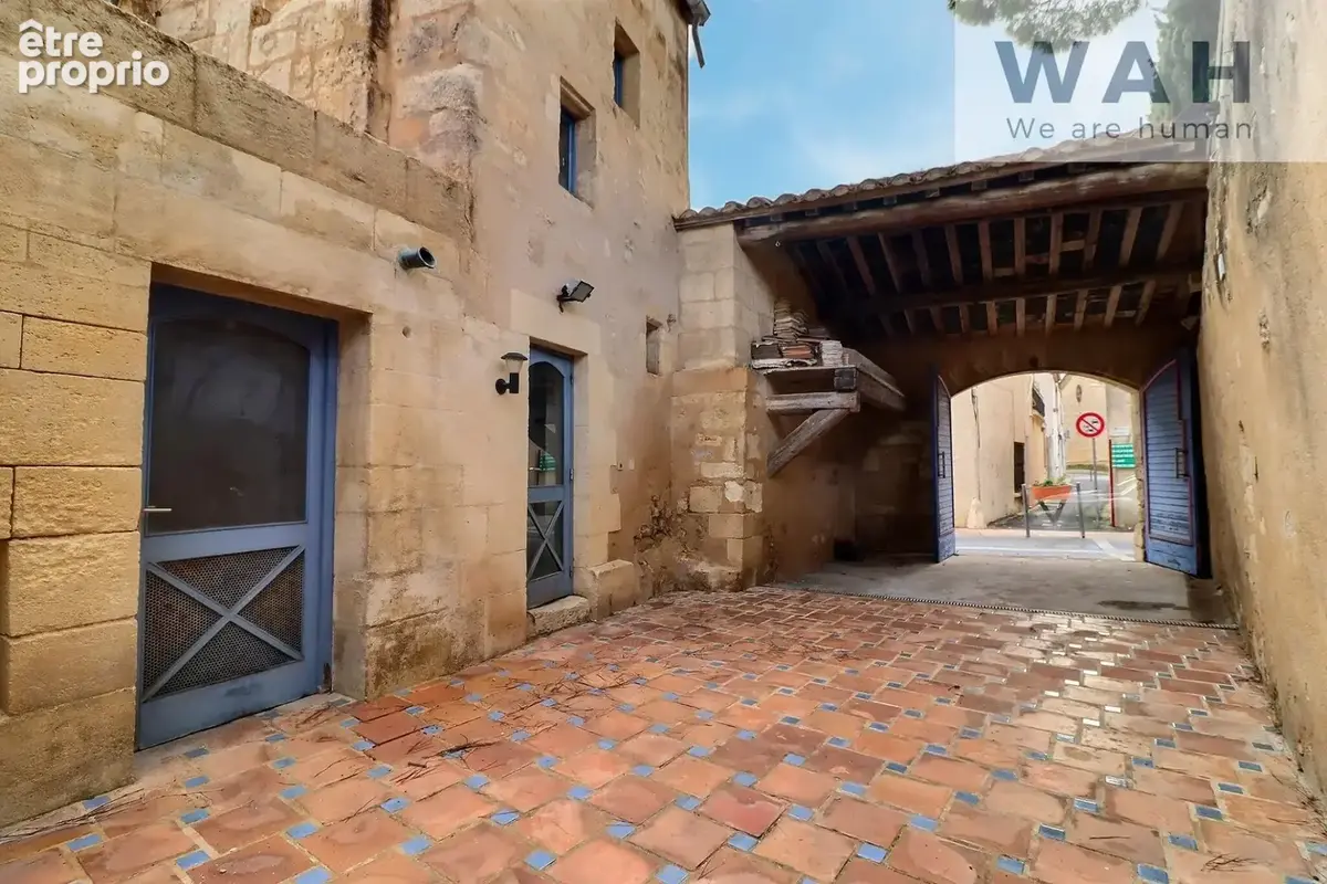 Maison de village avec piscine et 3 extérieurs au coeur de Sa - photo 10