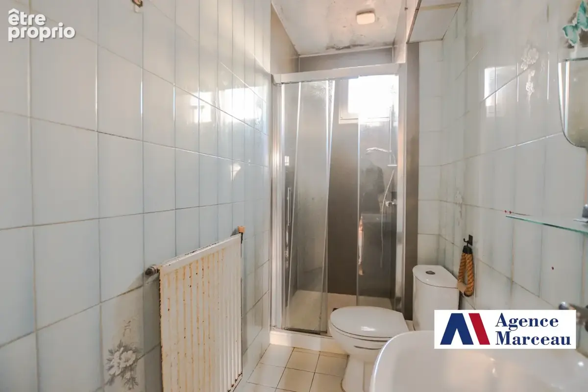 3 pièces de 45m2 avec balcon au dernier étage à Courbevoie Marceau - photo 11