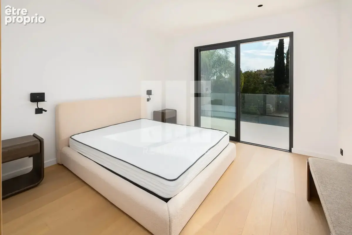 Mougins : domaine privé - au calme - villa contemporaine 4 ch - photo 9