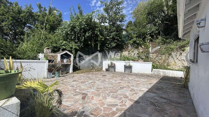 Maison à LE GOSIER