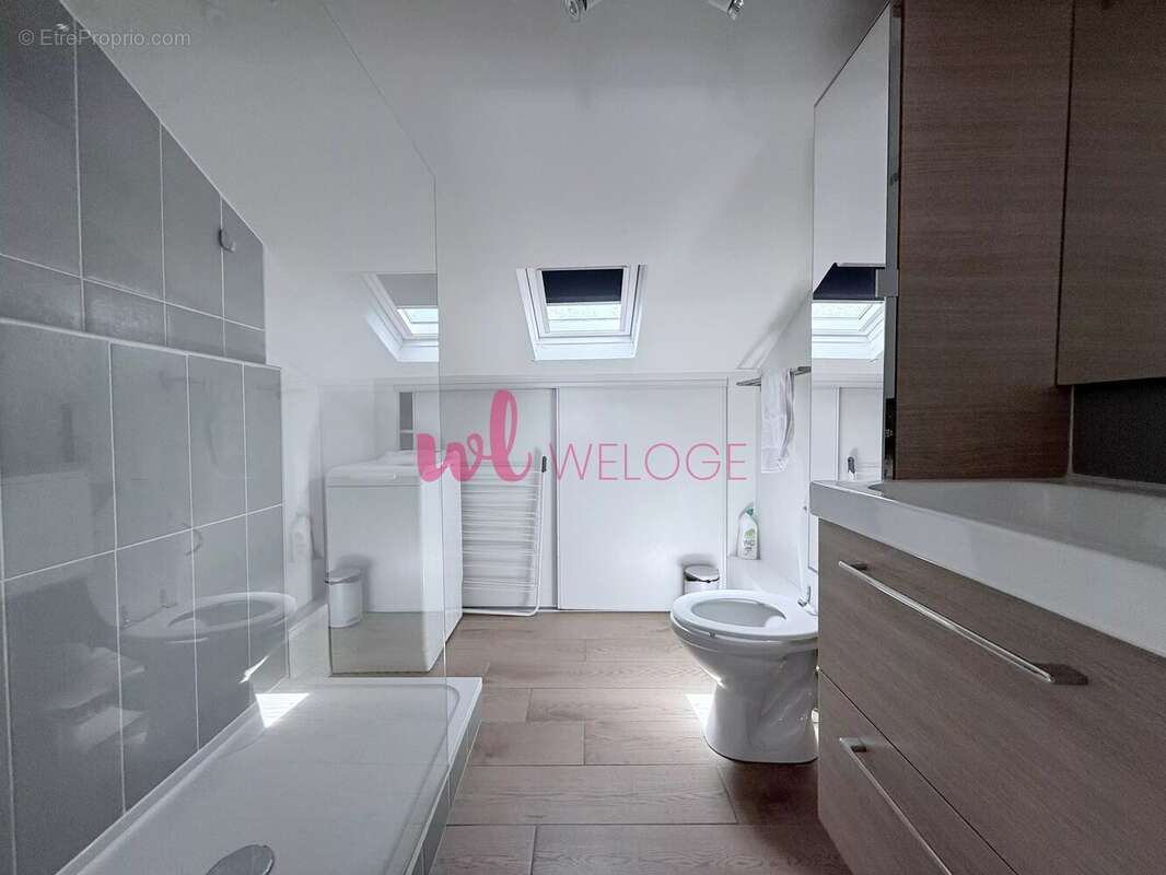 Appartement à LYON-8E