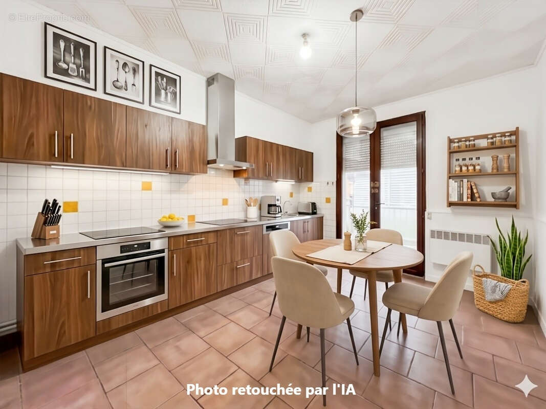 Maison à CHATEAURENARD