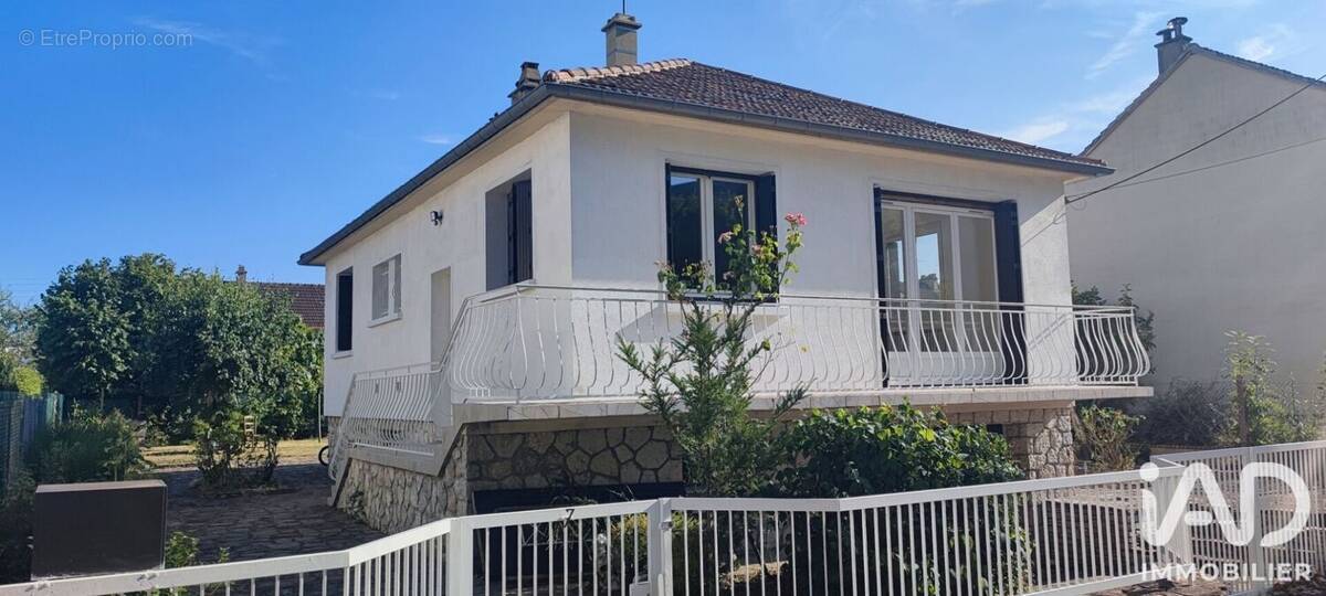 Photo 1 - Maison à LUCE