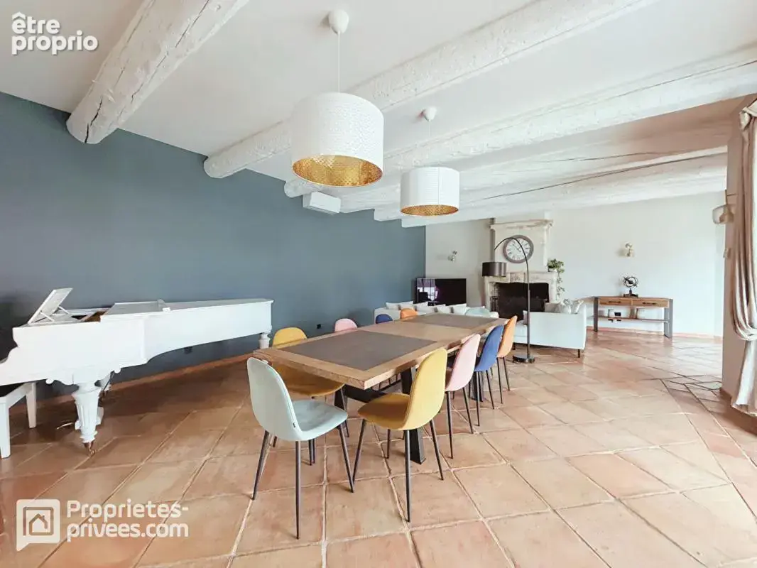 Mas entièrement rénové, 8 pièces, 308 m², ORANGE SUD - photo 5