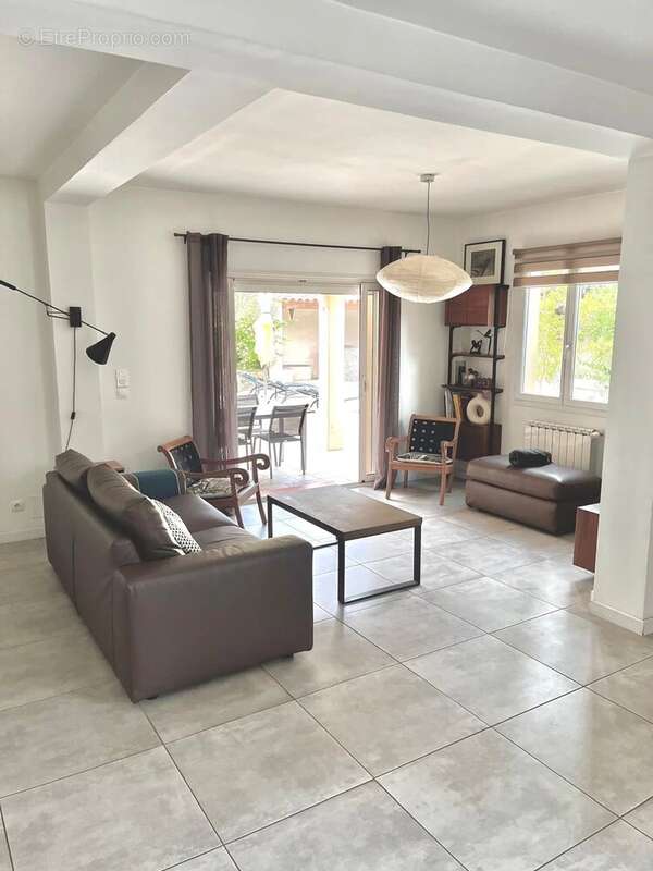 Maison à LA PENNE-SUR-HUVEAUNE