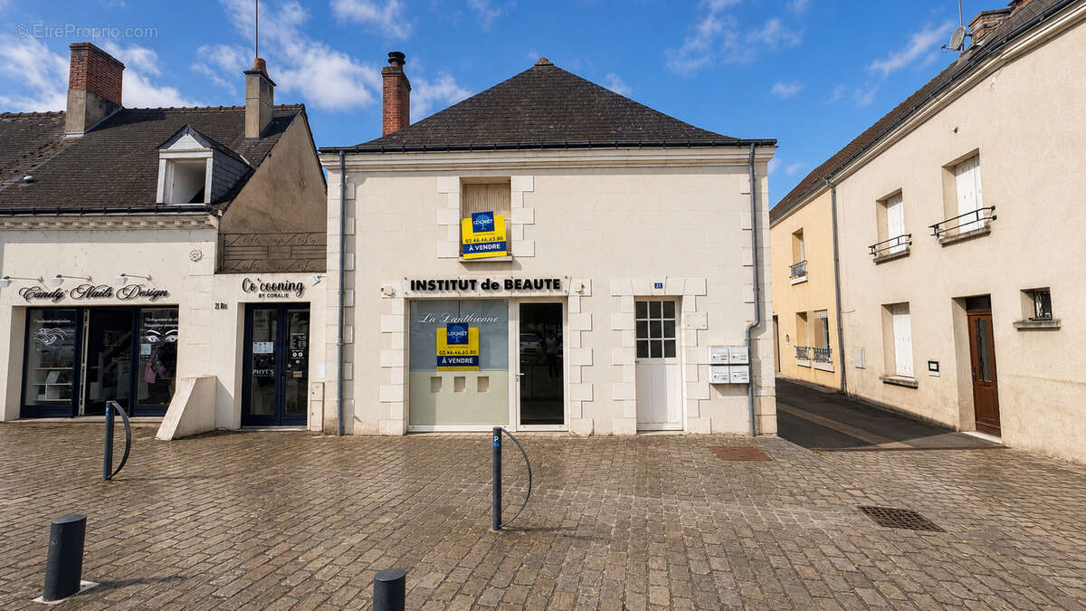 Appartement à VEIGNE
