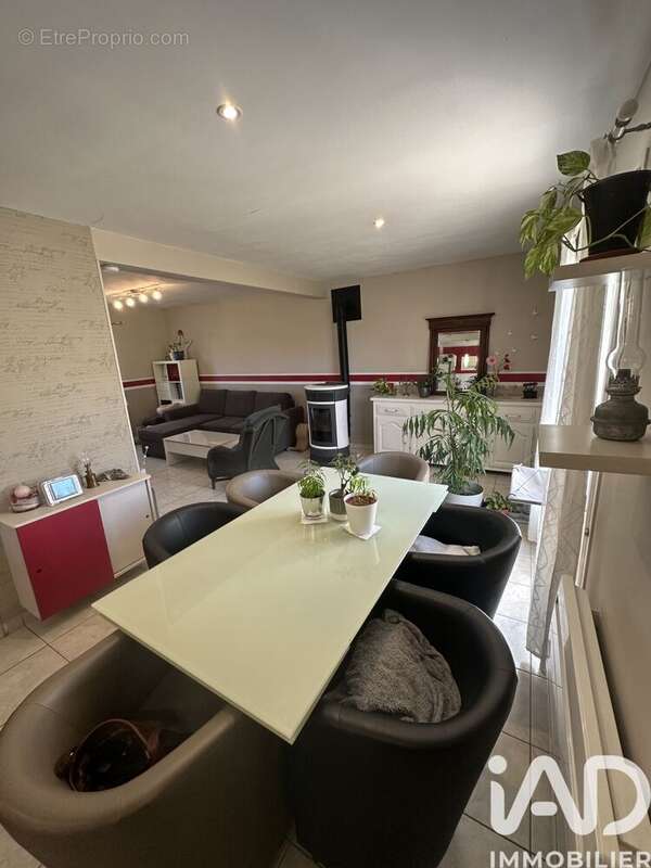 Photo 3 - Maison à MAREUIL-SUR-OURCQ