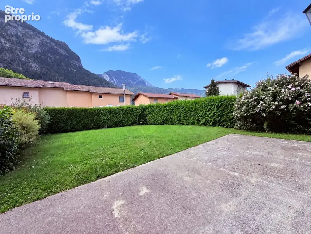 Maison 5 pièces 108 m² à vendre à Scionzier (74950) - photo 2