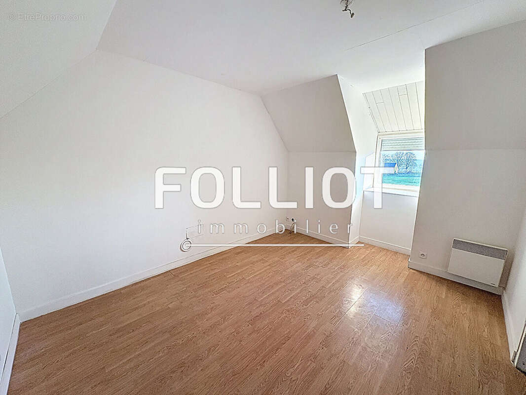 A VENDRE - Maison en pierre au Parc - photo 3