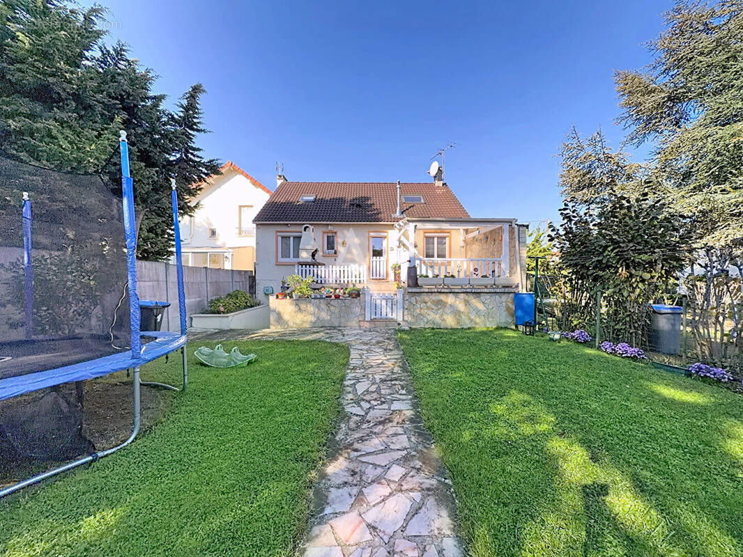 Maison à VILLEPARISIS