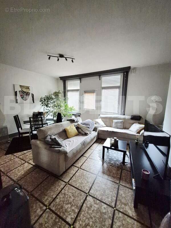 3886 - Appartement à LORGIES