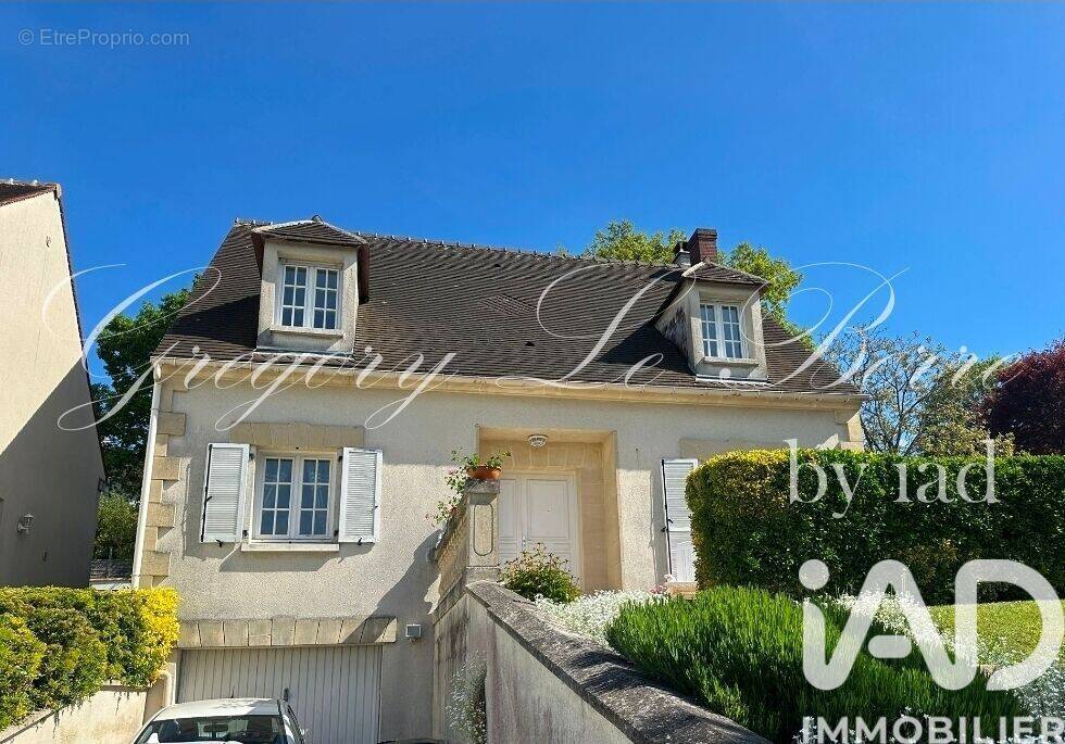 Photo 1 - Maison à CHAUMONTEL