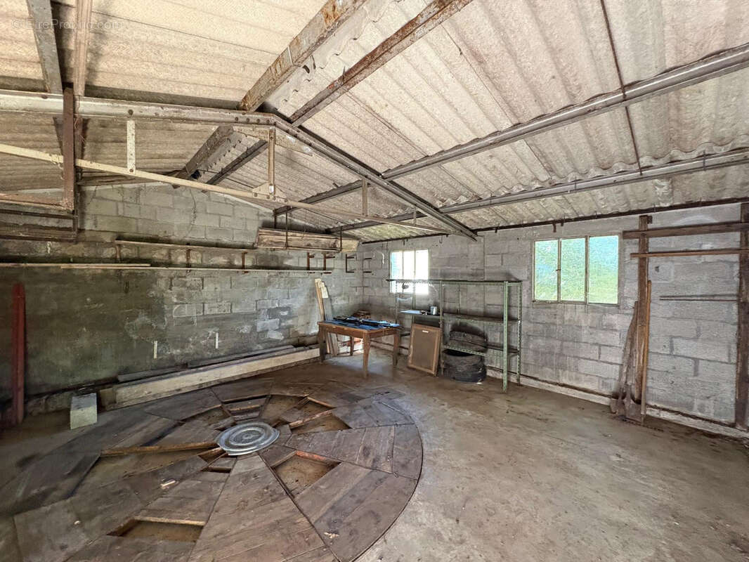 Maison à SAINT-AMANS-VALTORET