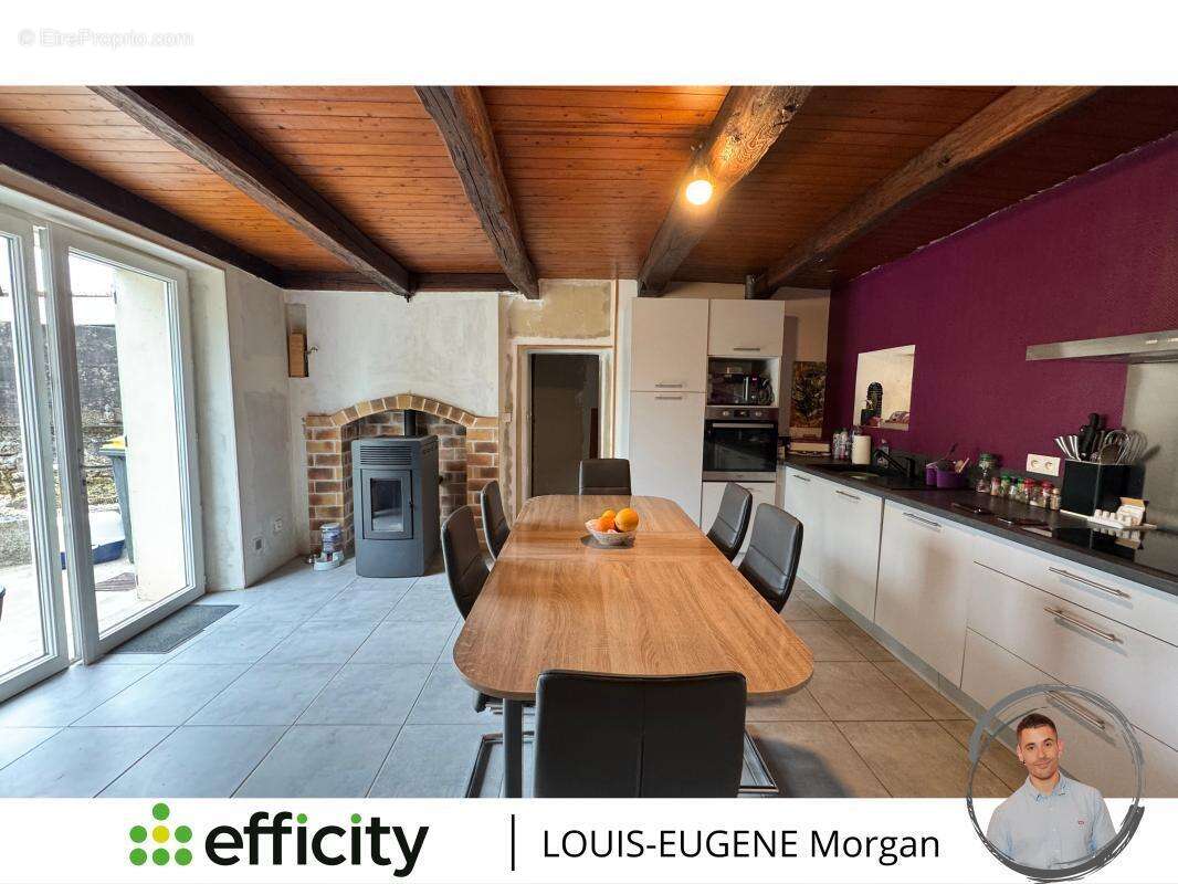 Maison 115 m² à Charroux  - photo 5