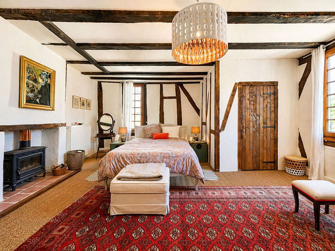 Belle Maison de Village du 14e siècle - photo 11