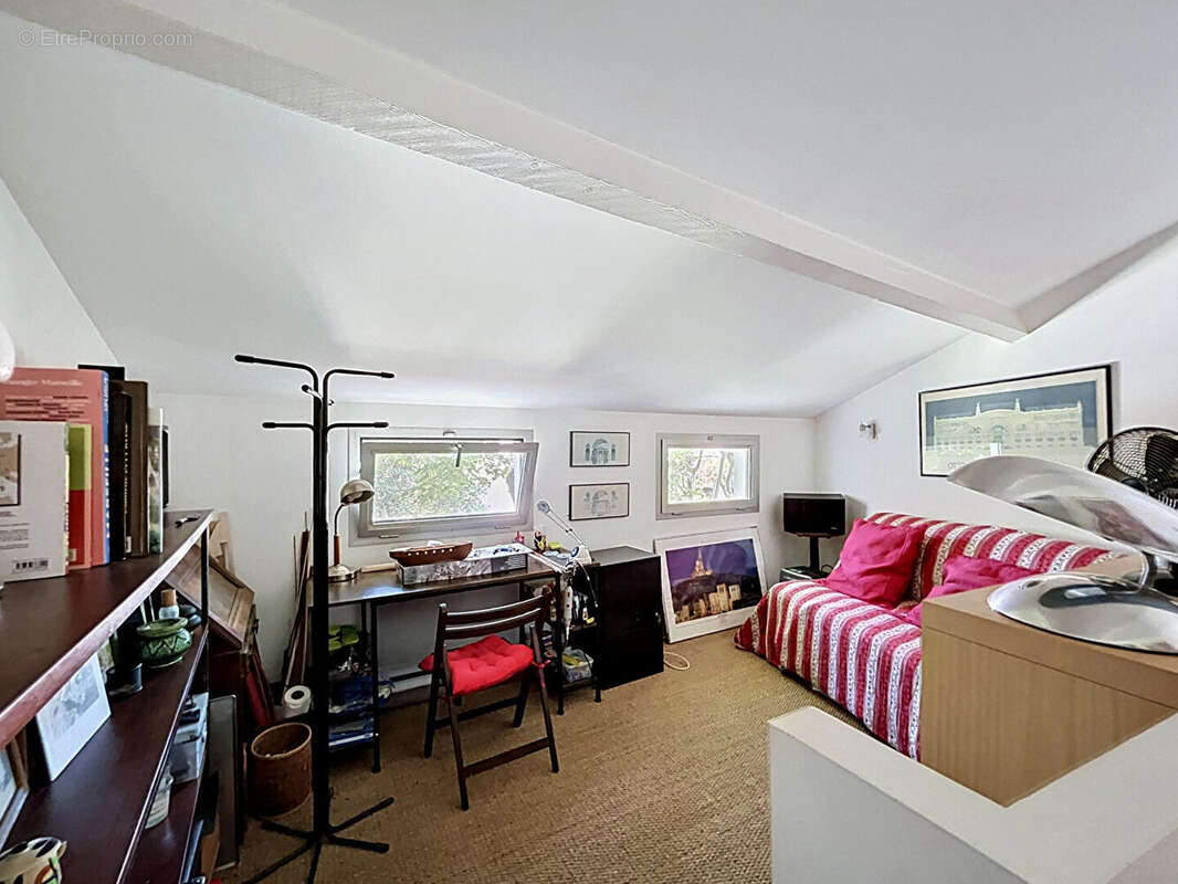 Maison à MARSEILLE-6E