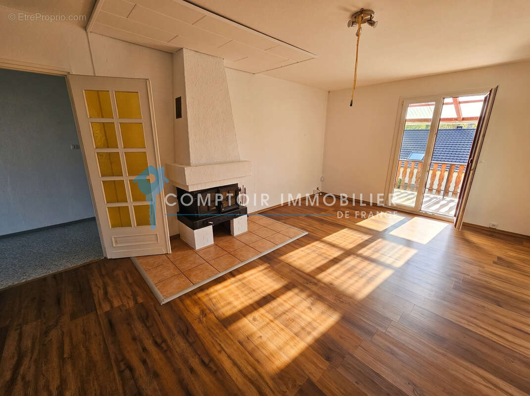 Plain-pied avec jardin et grand balcon dans un secteur recherché, proche frontière allemande - photo 3