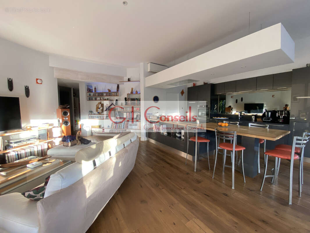 Maison bois architecte d'exception avec piscine chauffee - photo 4