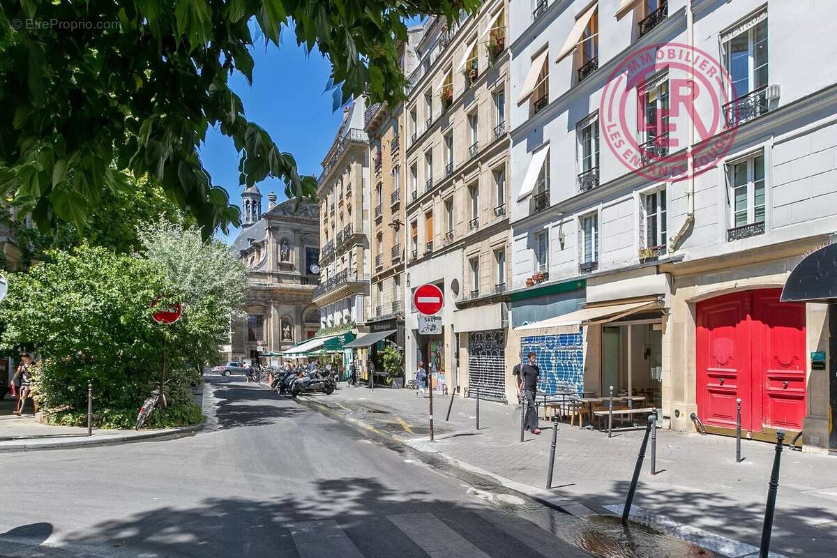 Paris 3ème - Deux pièces avec vue dégagée - photo 9