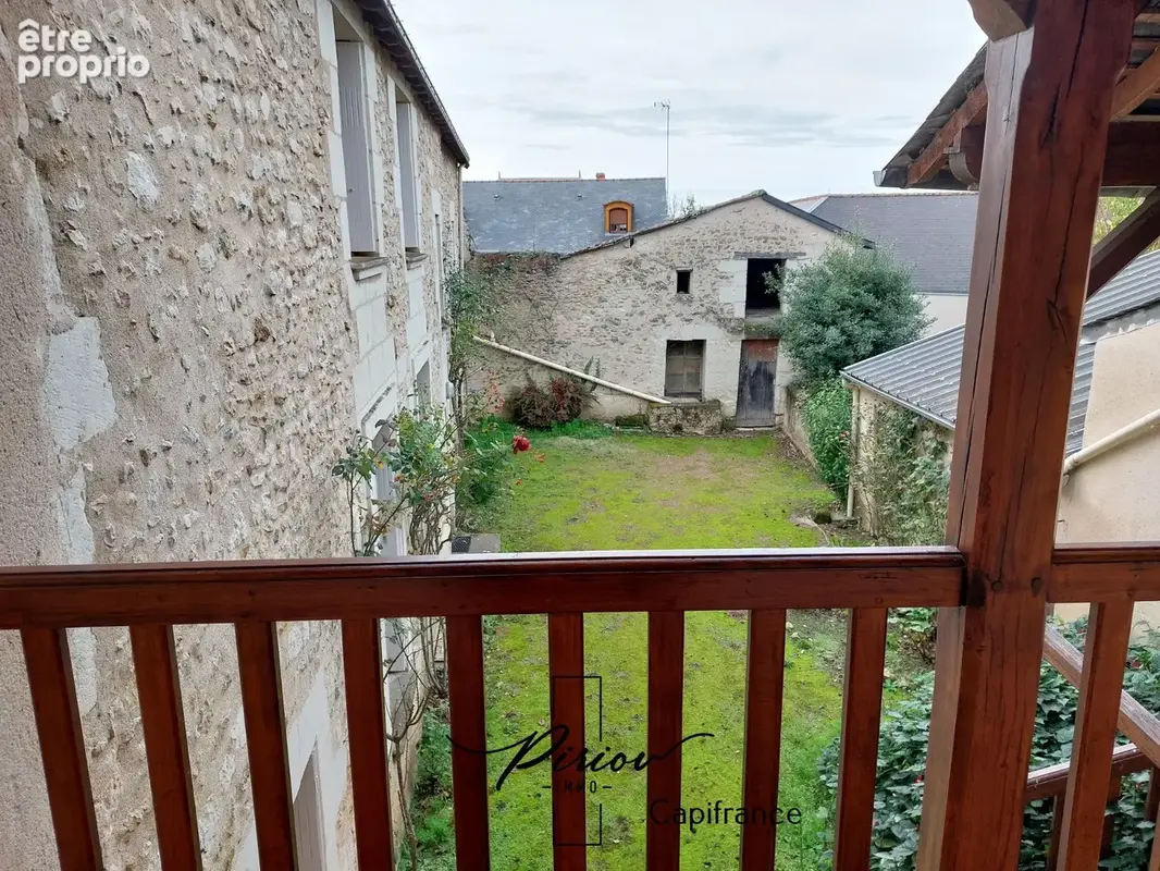 Immeuble de rapport, T2, T3, T3, proximité château, centre ville - photo 28