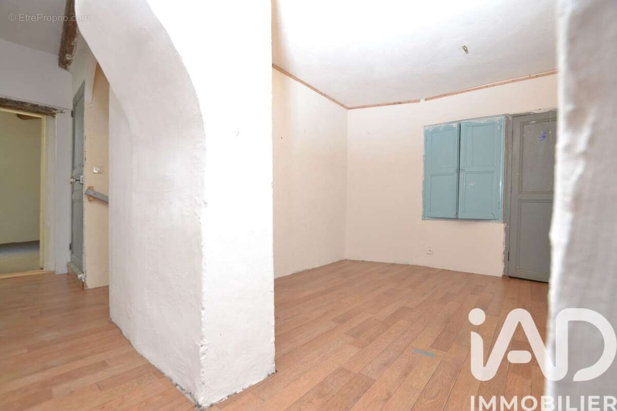 Photo 3 - Maison à CESSERAS