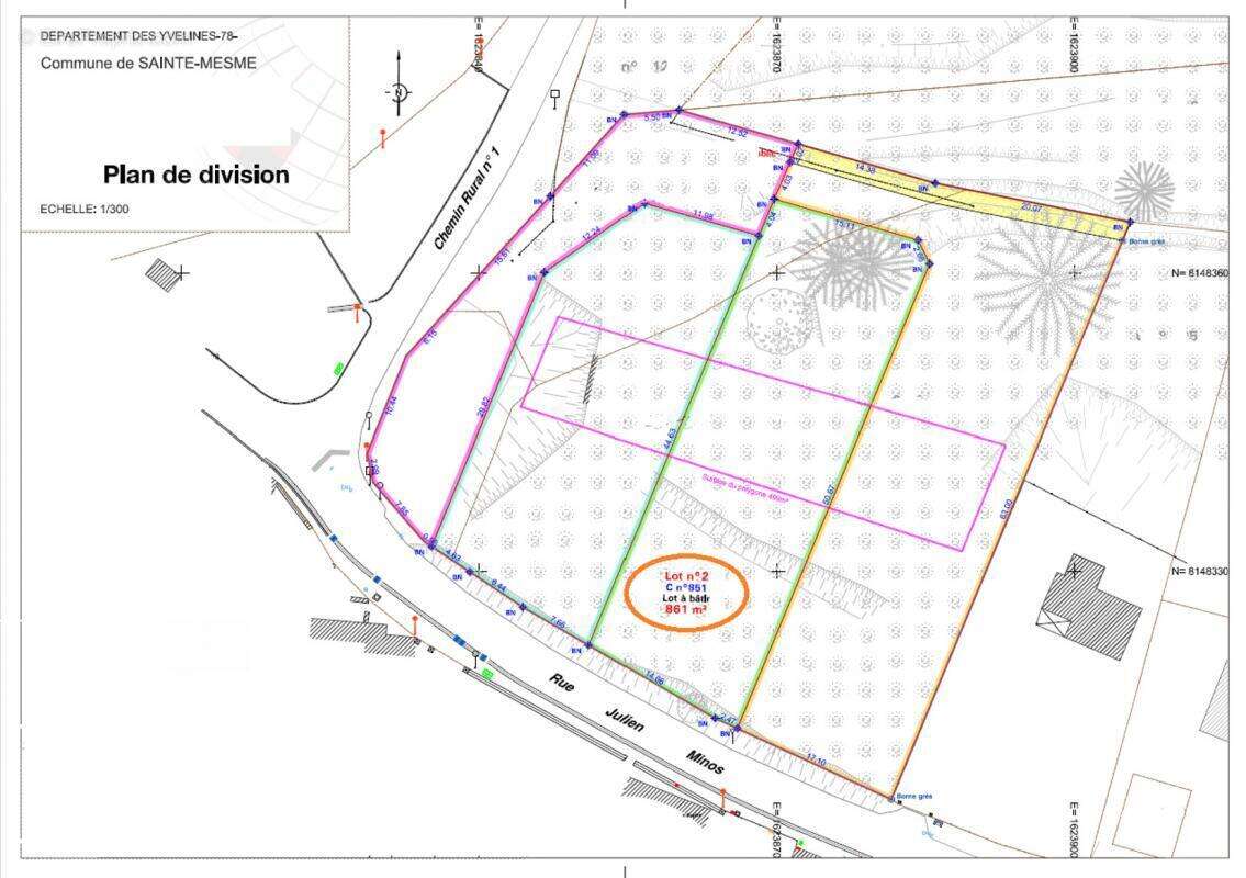 Terrain à SAINTE-MESME