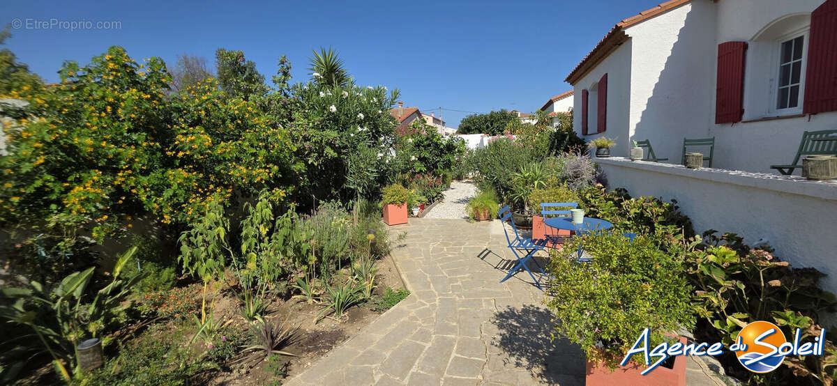 Maison 132 m² à Rivesaltes  - photo 3