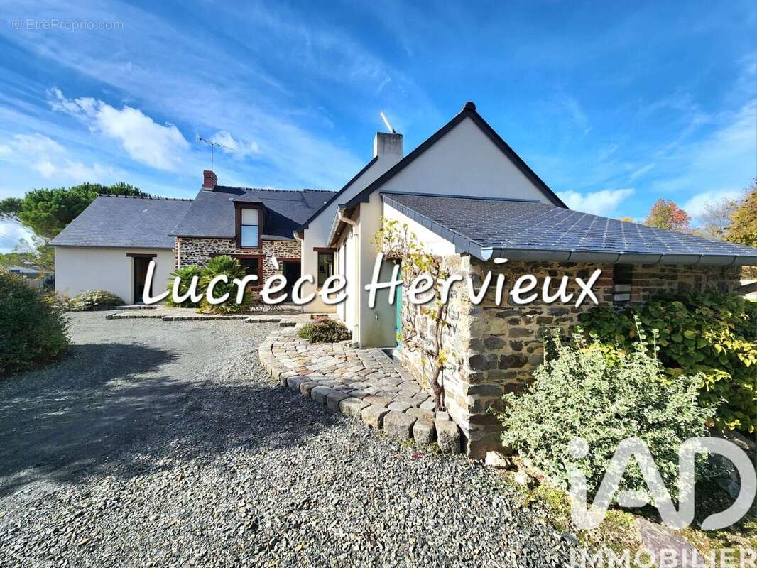 Photo 2 - Maison à BOURGBARRE