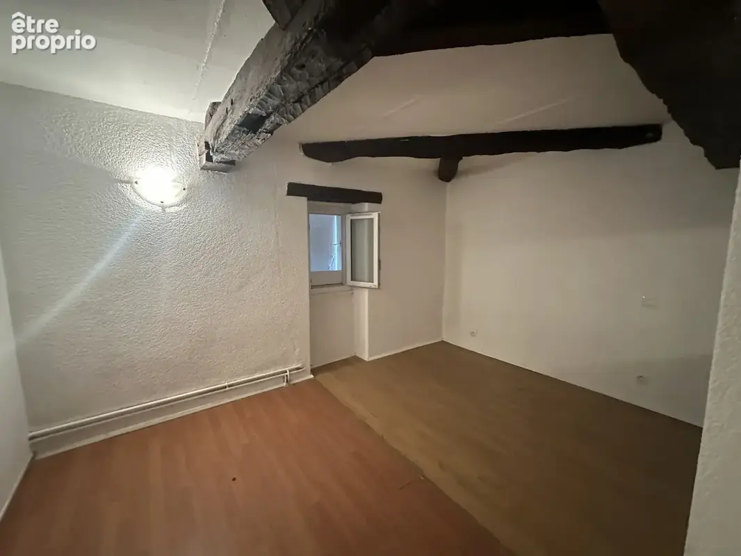 Miramont Appartement de type 3 avec possibilité de logement ou commerce en rez-de-chaussée - photo 8