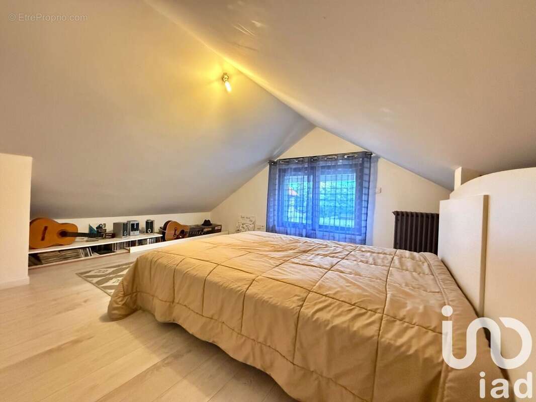 Photo 8 - Maison à RIS-ORANGIS