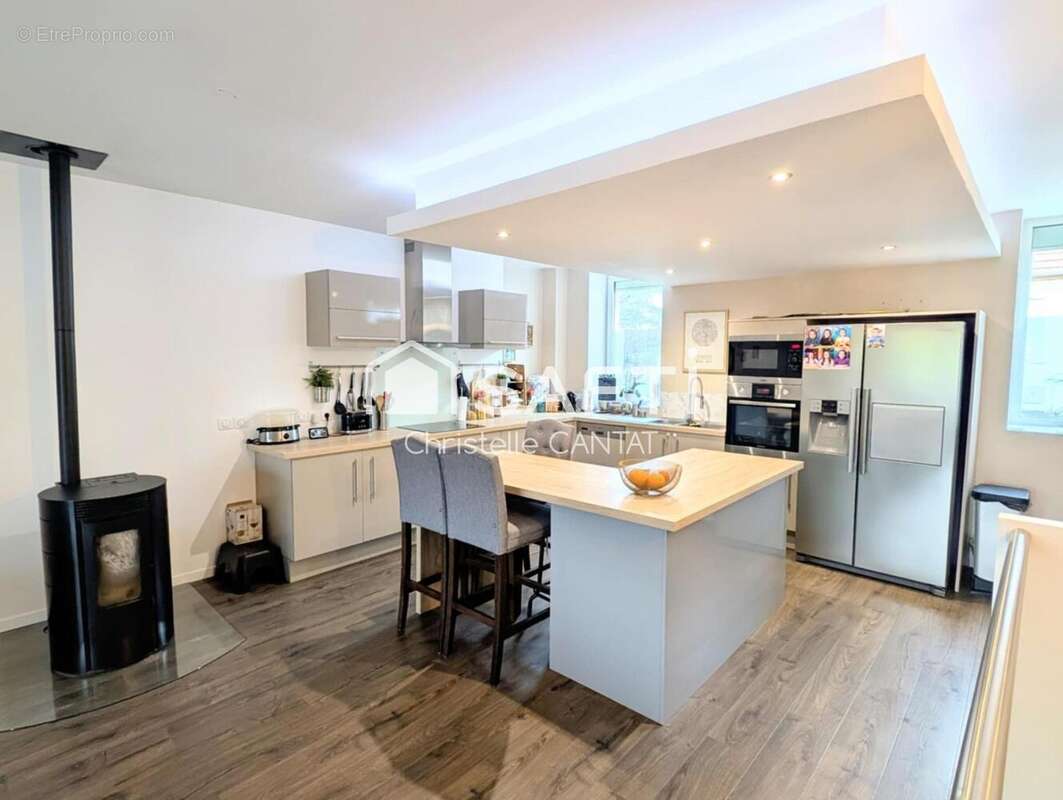 Photo 3 - Maison à NERIS-LES-BAINS