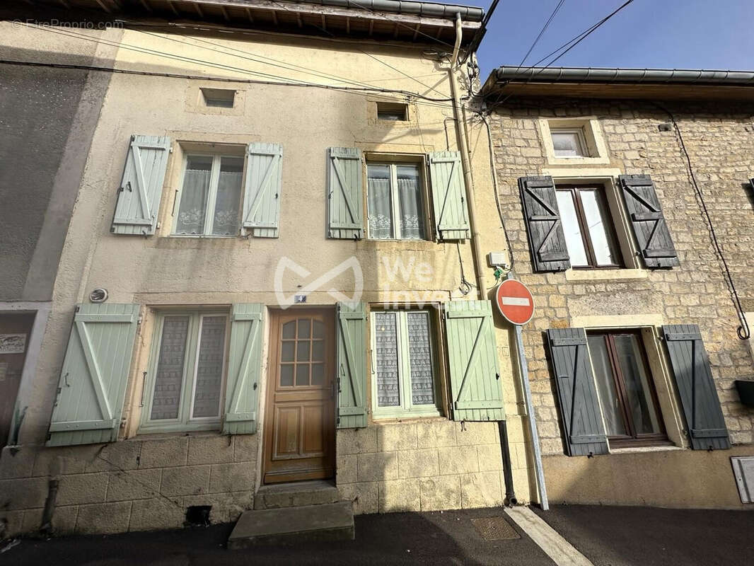 Maison à STENAY