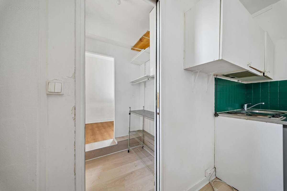 Appartement à PARIS-18E