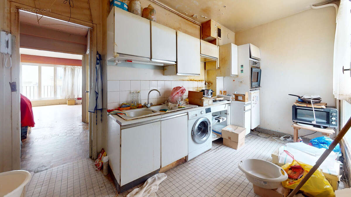 Appartement à PARIS-14E