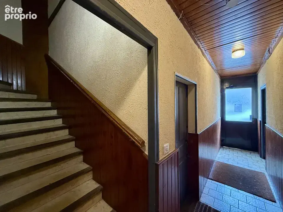 Appartement à PONT-SUR-YONNE