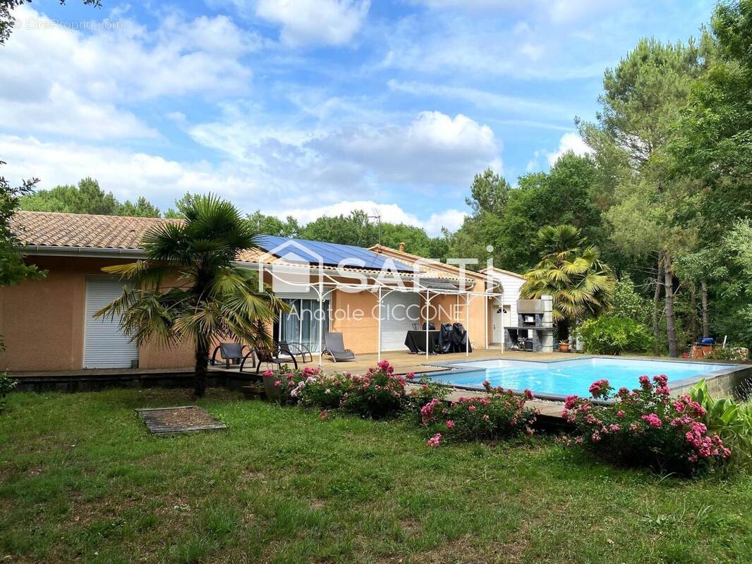 Photo 1 - Maison à LA BREDE