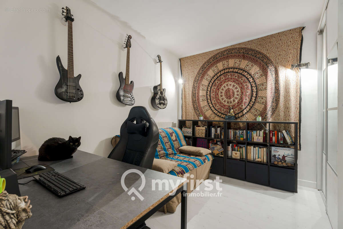 Appartement à AUBAGNE